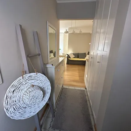 Aisa - Free Parking, Air Conditioning